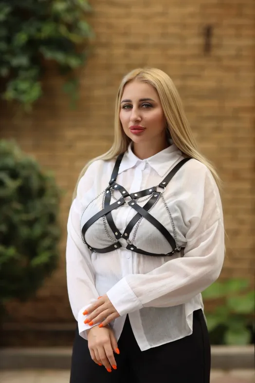 Портупея из натуральной кожи с цепочками Plus size